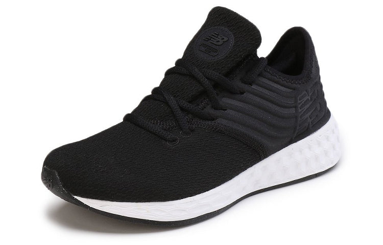 (WMNS) New Balance Fresh Foam Cruz Decon 'Black White' WCRZDKB