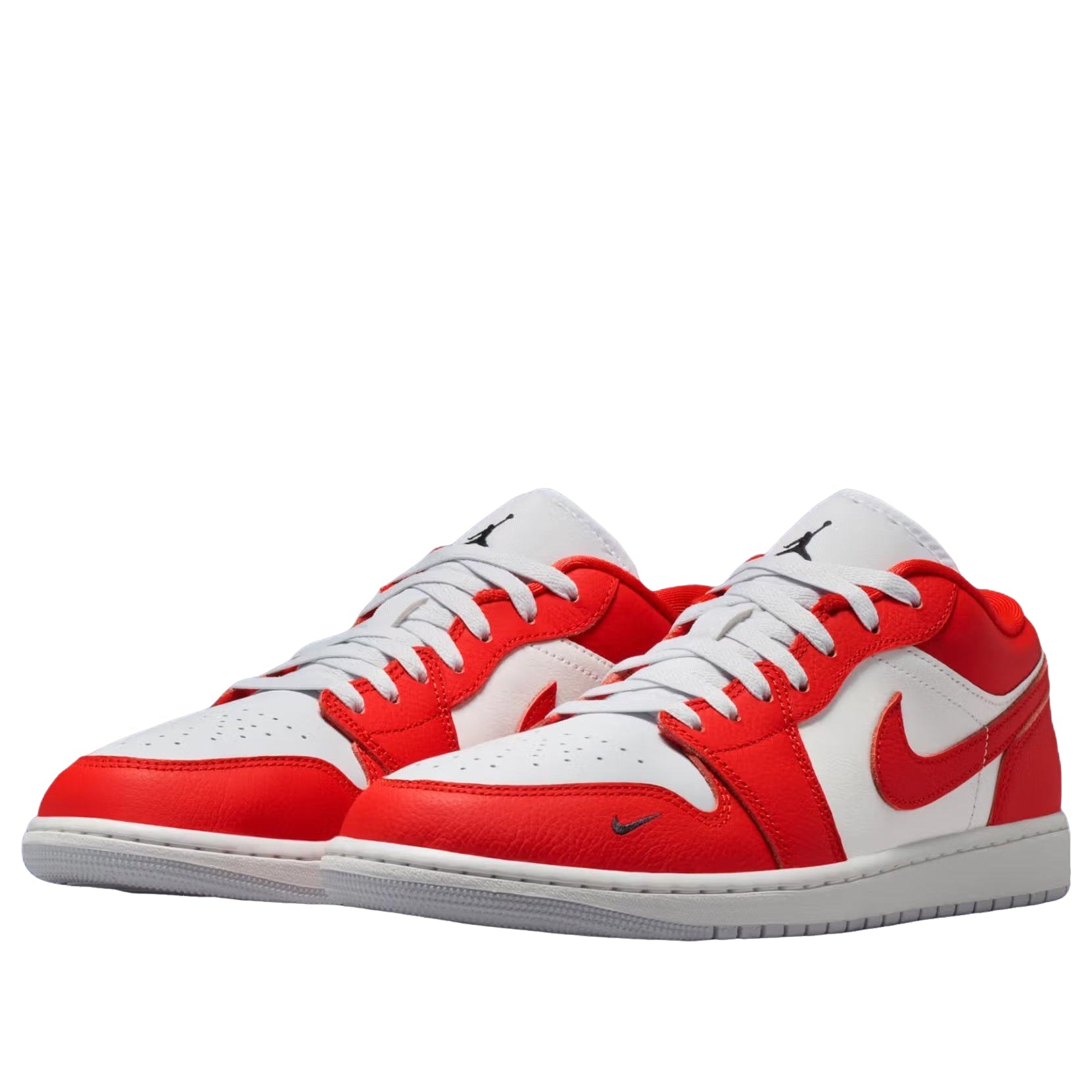 Air Jordan 1 Low SE 'Chile Red Summit White' II9813-600