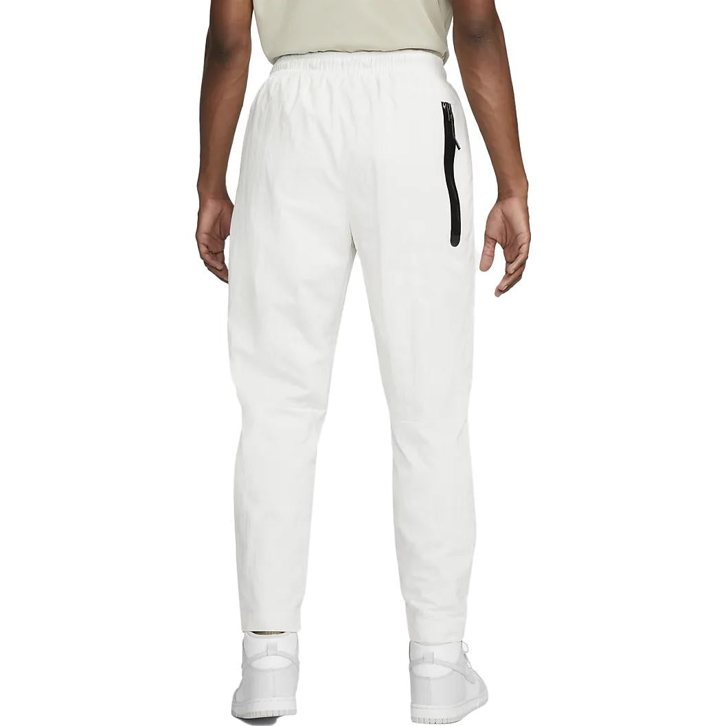 Nike Sportswear Tech Essentials lined Commuter Pants 'White' DQ4343-030