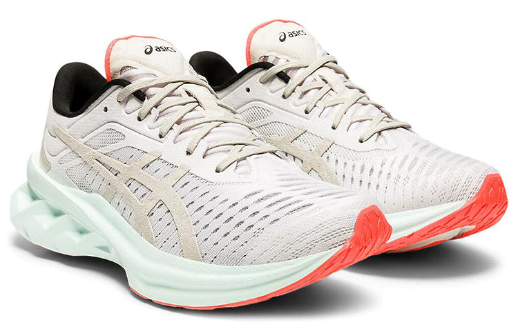 (WMNS) ASICS Novablast Sps 'White Green' 1022A378-100