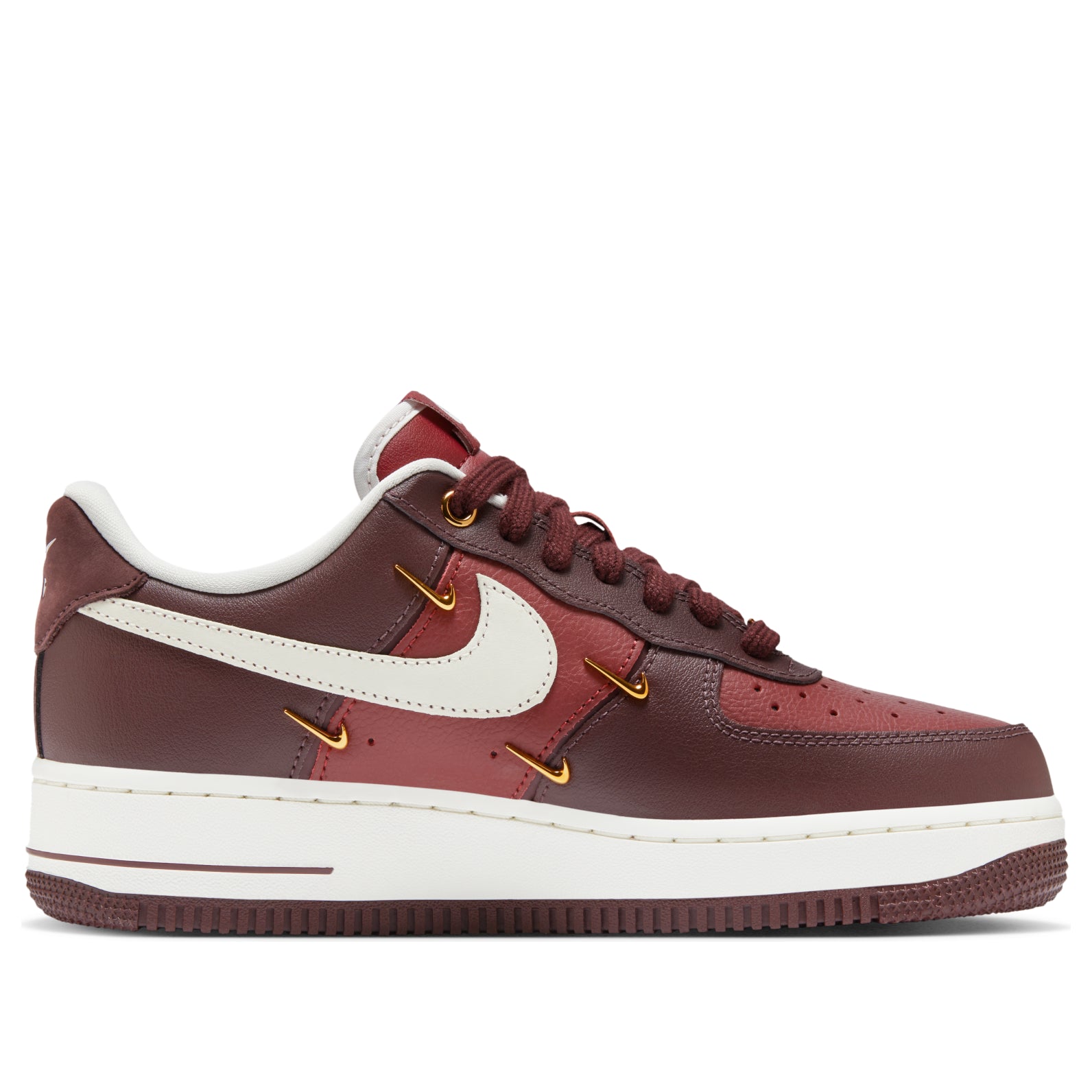 (WMNS) Nike Air Force 1 Low LX 'Team Red' IR0485-611