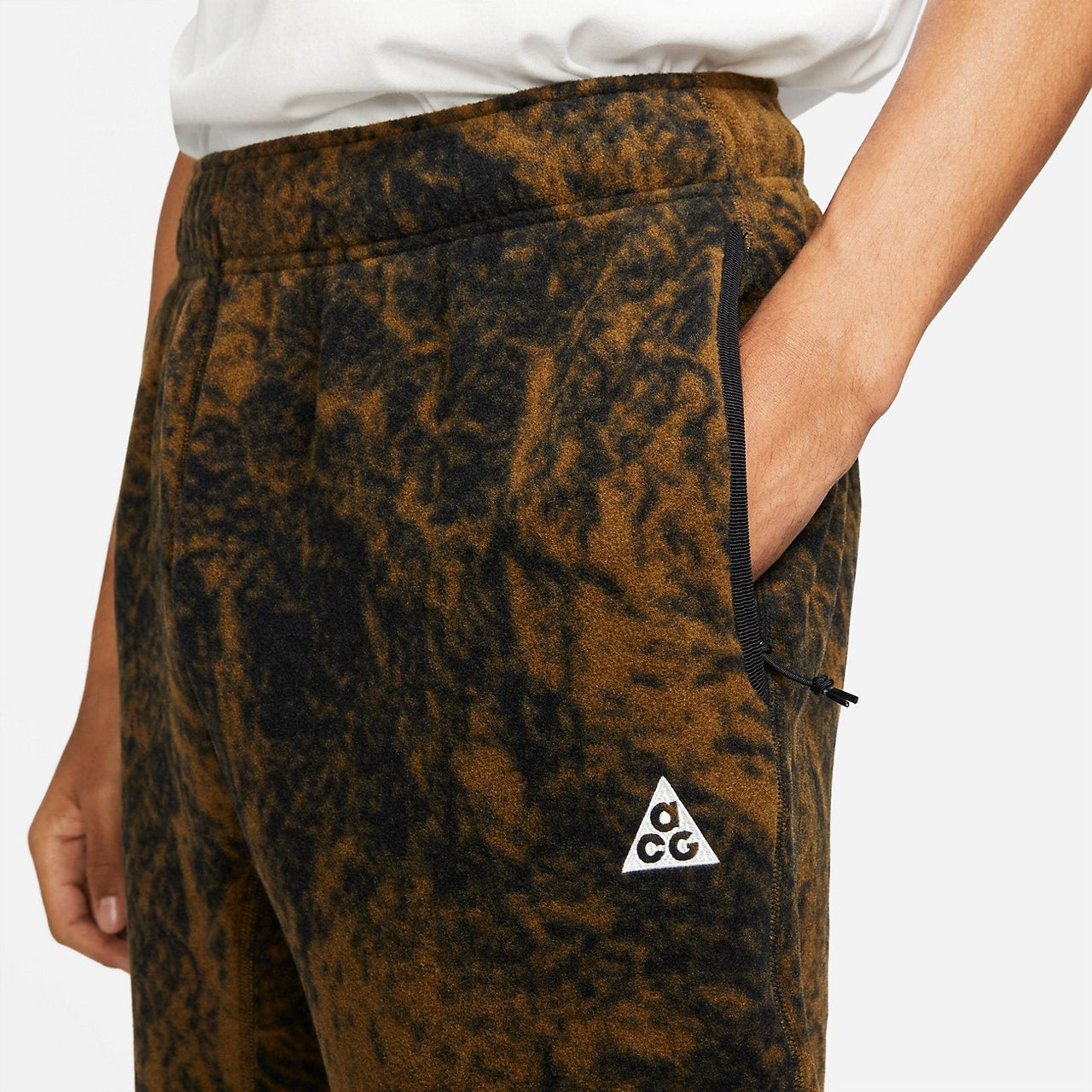 Nike ACG Wolf Tree Print Pant 'Hazel Rush Black Summit Whi' DO9275-242