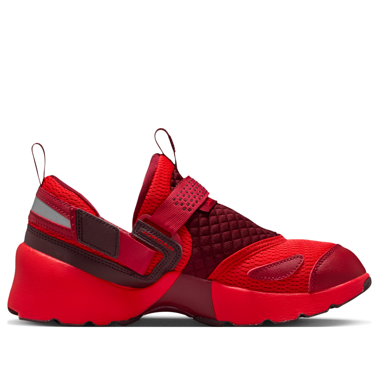 (WMNS) Air Jordan Trunner LX 'Chile Red' HQ2164-601
