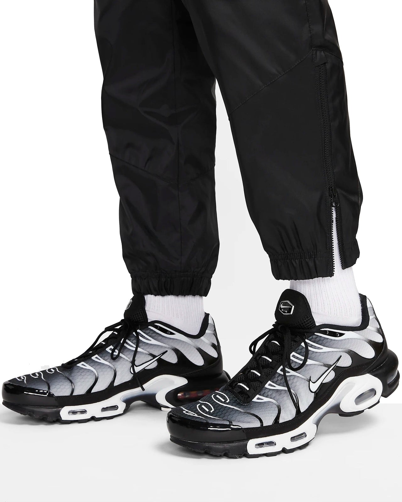 Nike Windrunner Woven Lined Trousers 'Black' DX0654-011