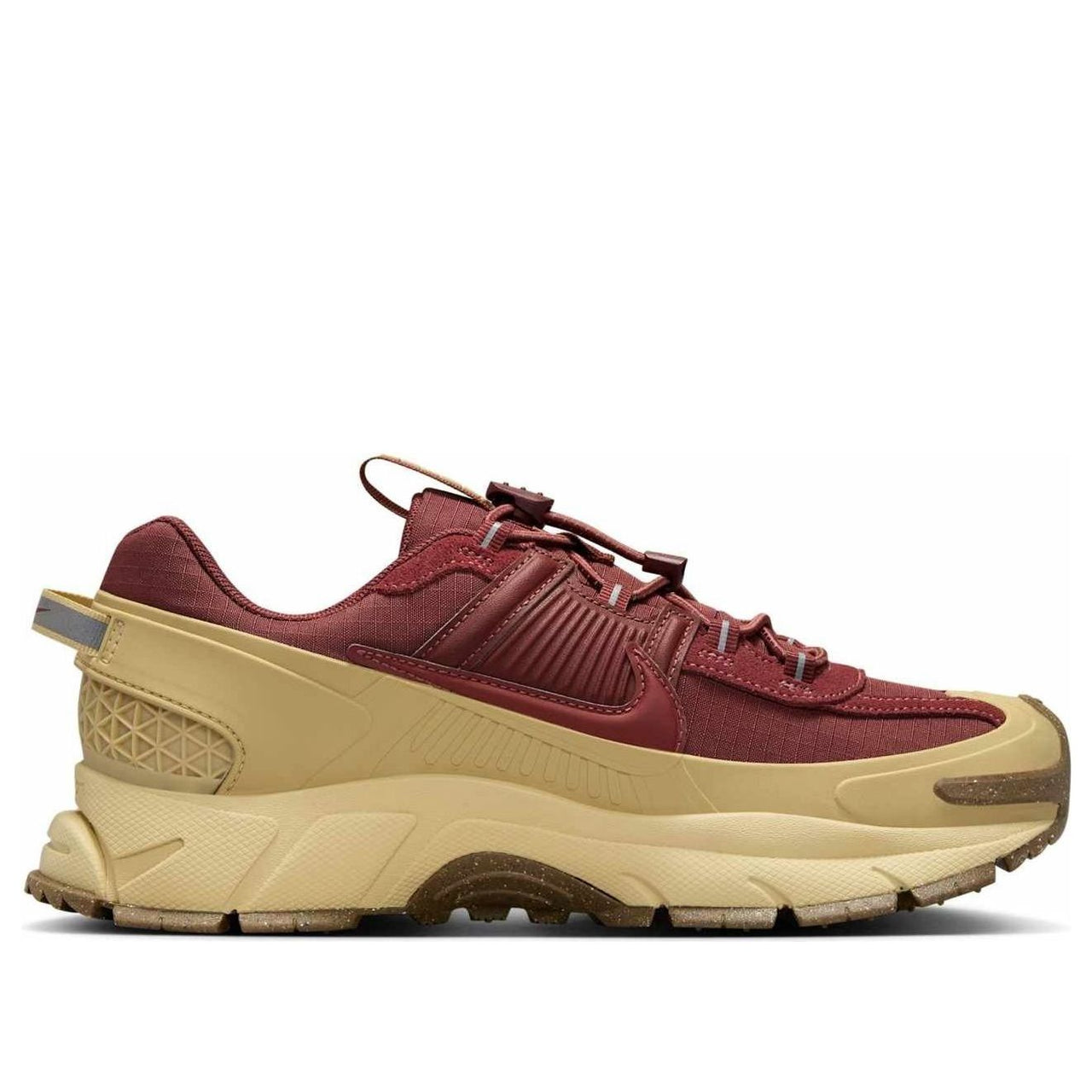 (WMNS) Nike Air Zoom Vomero Roam 'Team Red Gold' HQ2181-700