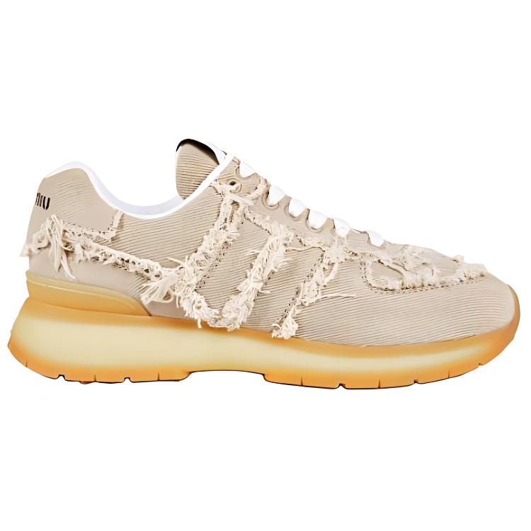 MIU MIU Low-Top Casual Shoes Women's Beige