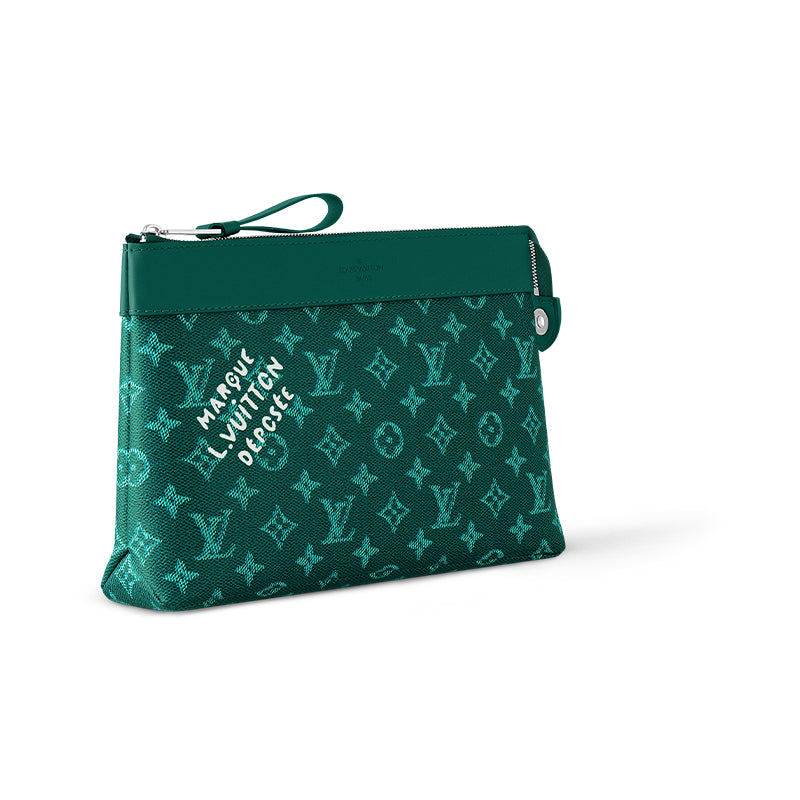 LOUIS VUITTON Pochette Voyage Souple