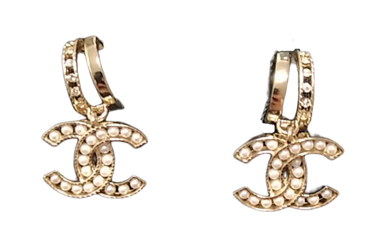 CHANEL 22c Early Spring Stud Earrings Women's Gold