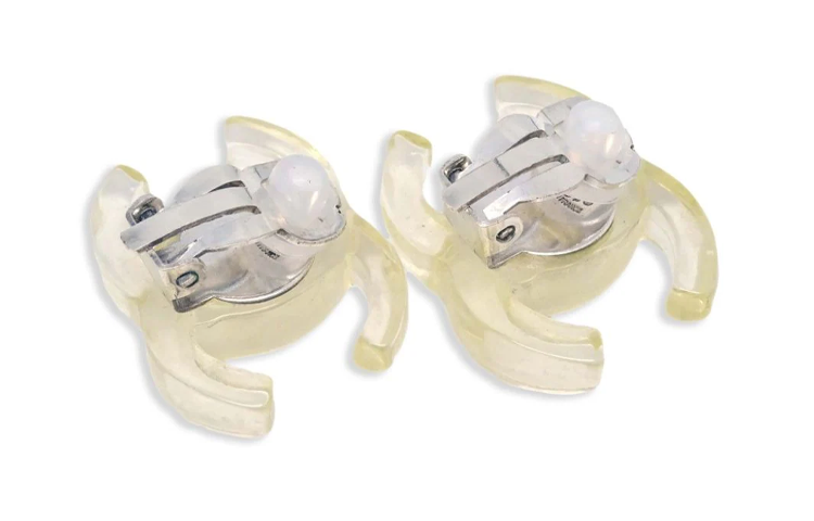 CHANEL 2002 Transparent Design CC logo Clip on Earrings