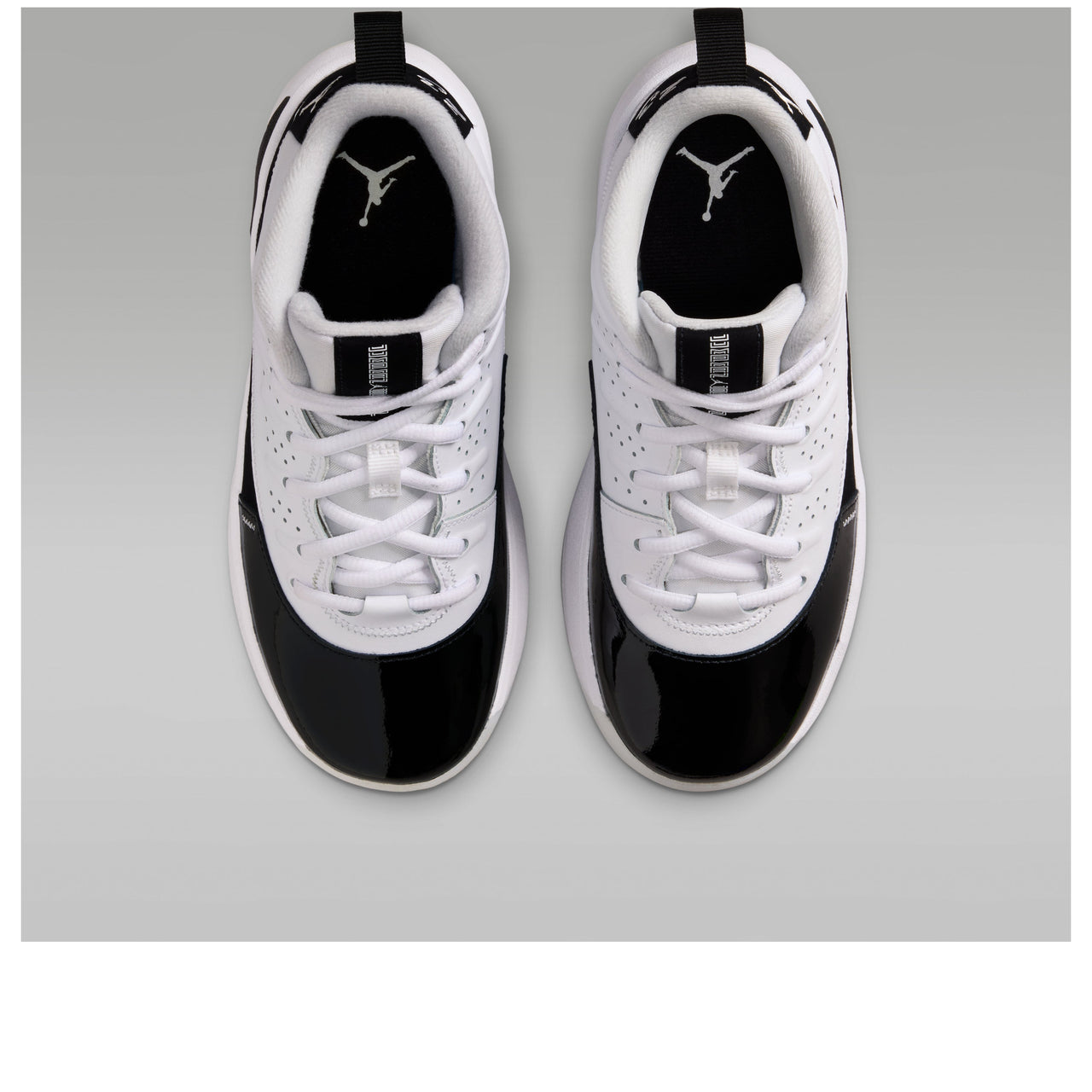 (GS) Air Jordan Max Aura 7 'White Summit White Black' HQ2089-100