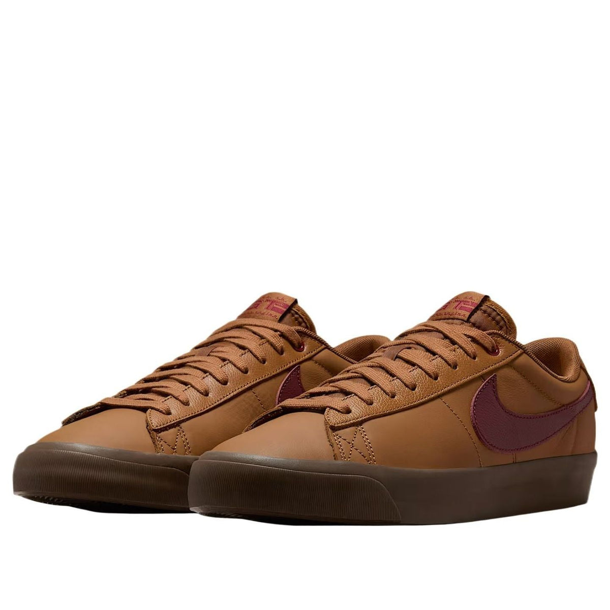 Nike Zoom Blazer Low Pro GT SB 'Light British Tan Dark Team Red' DV1226-200