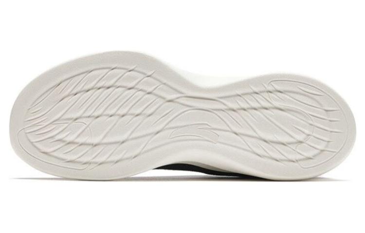 ANTA Running Series Sneakers 'Black White' 912335502-3
