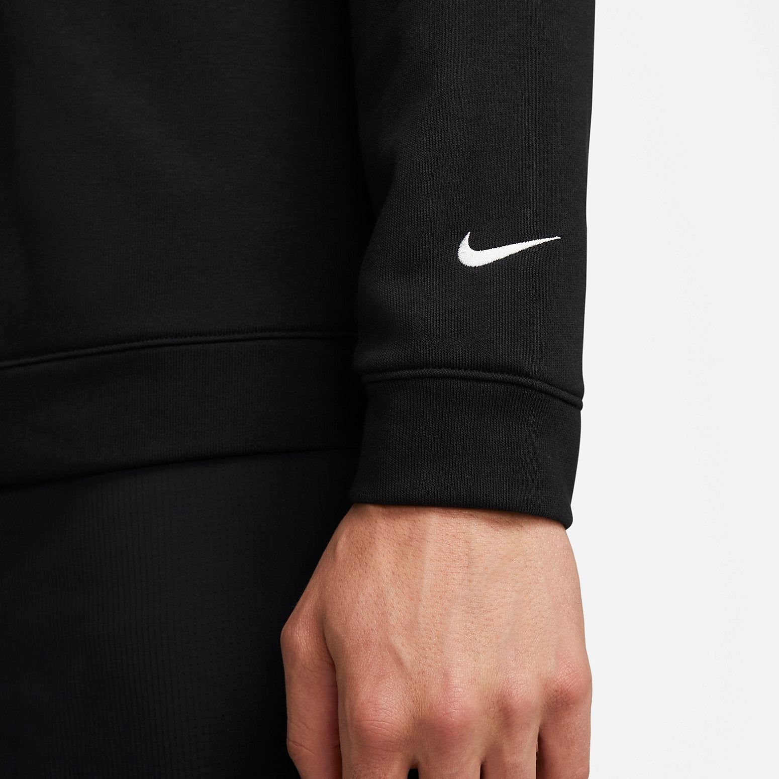 Nike Track Club Sweatshirt 'Black' FB5508-010