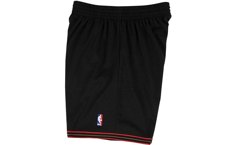 Mitchell & Ness NBA Swingman Shorts Philadelphia 76ers Road 2000-01 'Black' SMSHGS18248-P76BLCK00