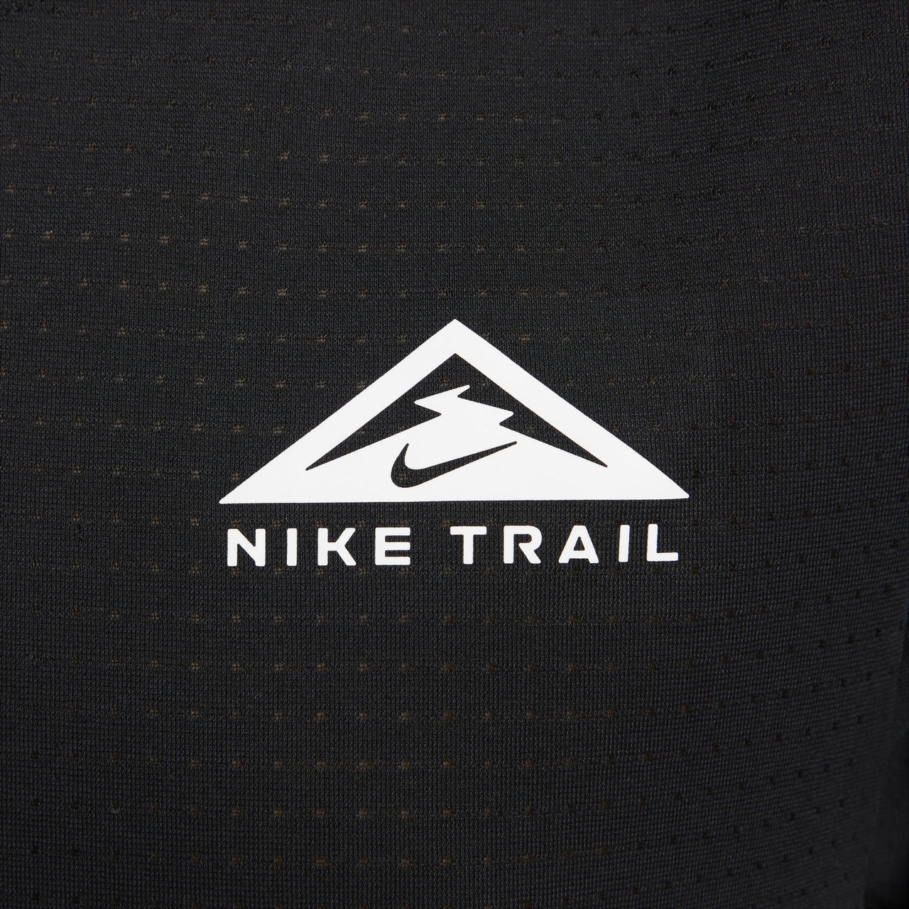 Nike Dri-FIT Trail Solar Chase Short-Sleeve Trail Running Top 'Black' DV9306-010