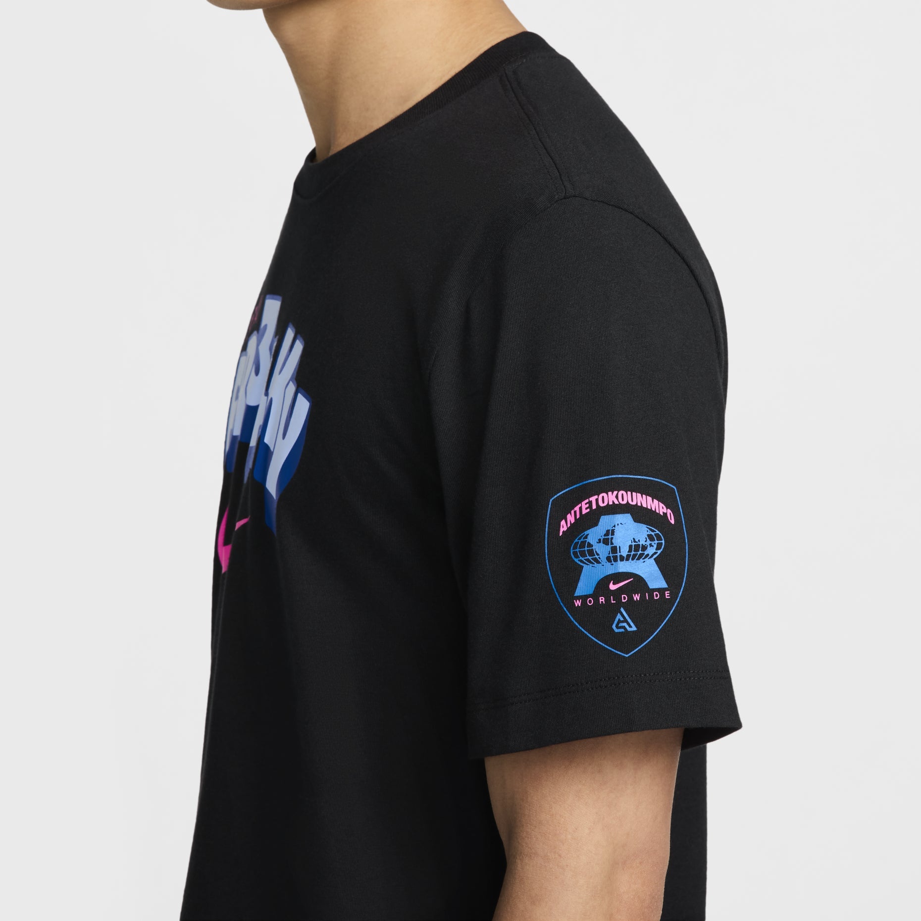 Nike Giannis Basketball T-Shirt Asia Sizing 'Black' FZ8078-010
