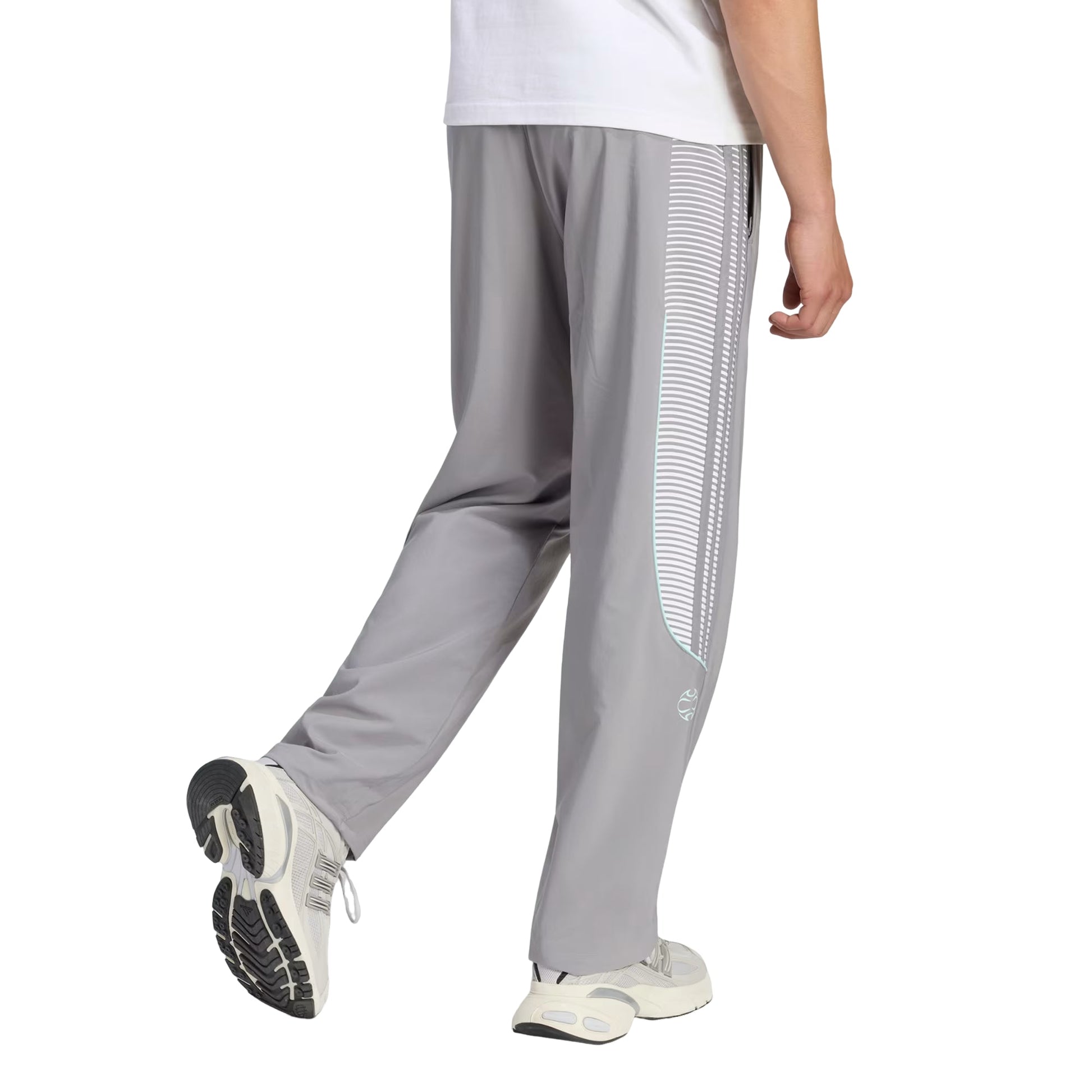 adidas x Coca-Cola Teamgeist 26 Trackpant Asia Sizing 'Grey Three' KX5065