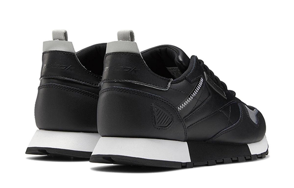 (WMNS) Reebok Classic Leather Ree Dux 'Black White' FV3540