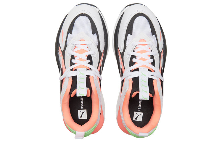 (WMNS) PUMA RS-Curve 'Energy Peach' 375782-01