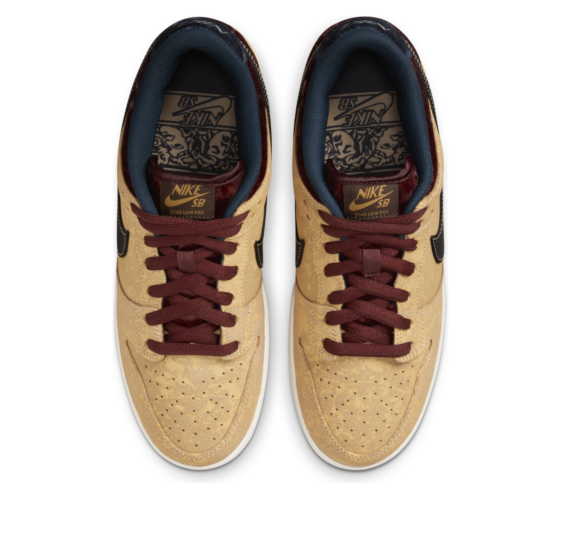 Nike SB Dunk Low Pro 'City of Cinema' FZ1278-200