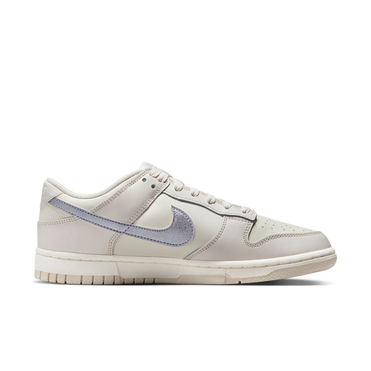 (WMNS) Nike Dunk Low 'Sail & Oxygen Purple' DX5930-100