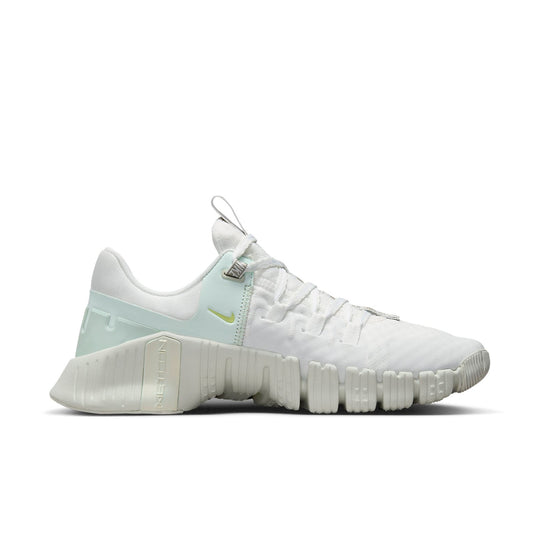 (WMNS) Nike Free Metcon 5 Premium 'Sea Glass Barely Green' FJ1548-100