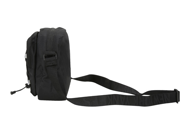 MLB String New York Yankees Logo Messenger Bag Black 32BGD4011-50L