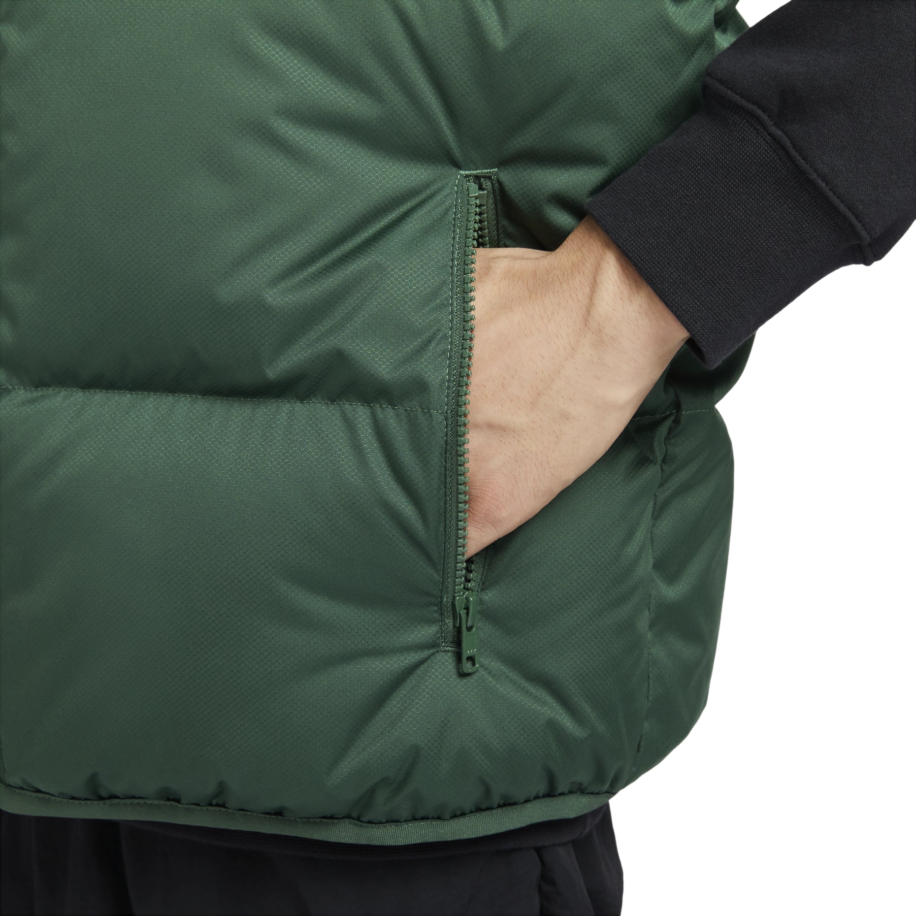 Nike Sportswear Club PrimaLoft Water-Repellent Puffer Vest Asia Sizing 'Green' FB7374-323
