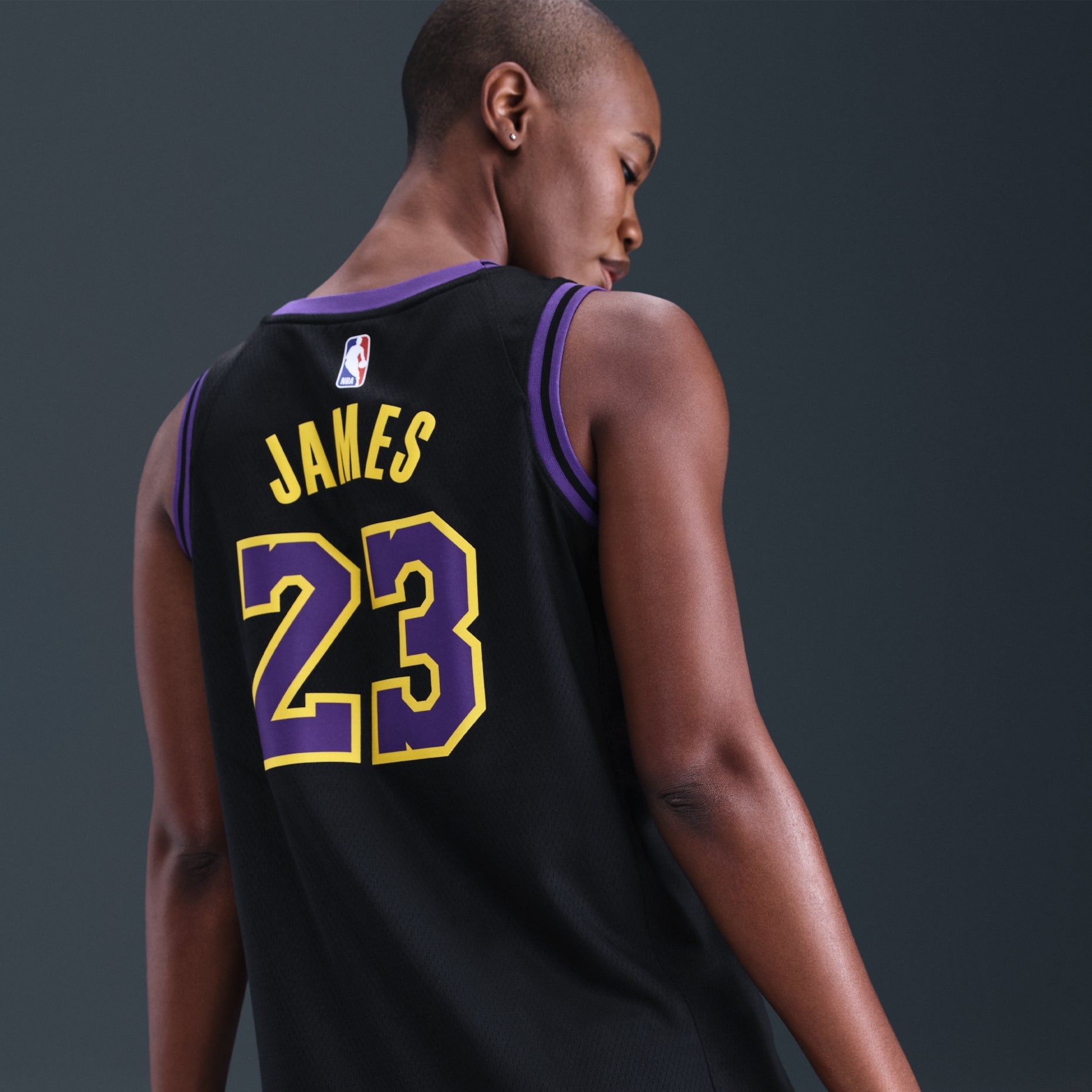 Nike NBA Lebron James Los Angeles Lakers 2023/24 City Edition Swingman Jersey #23 DX8506-012