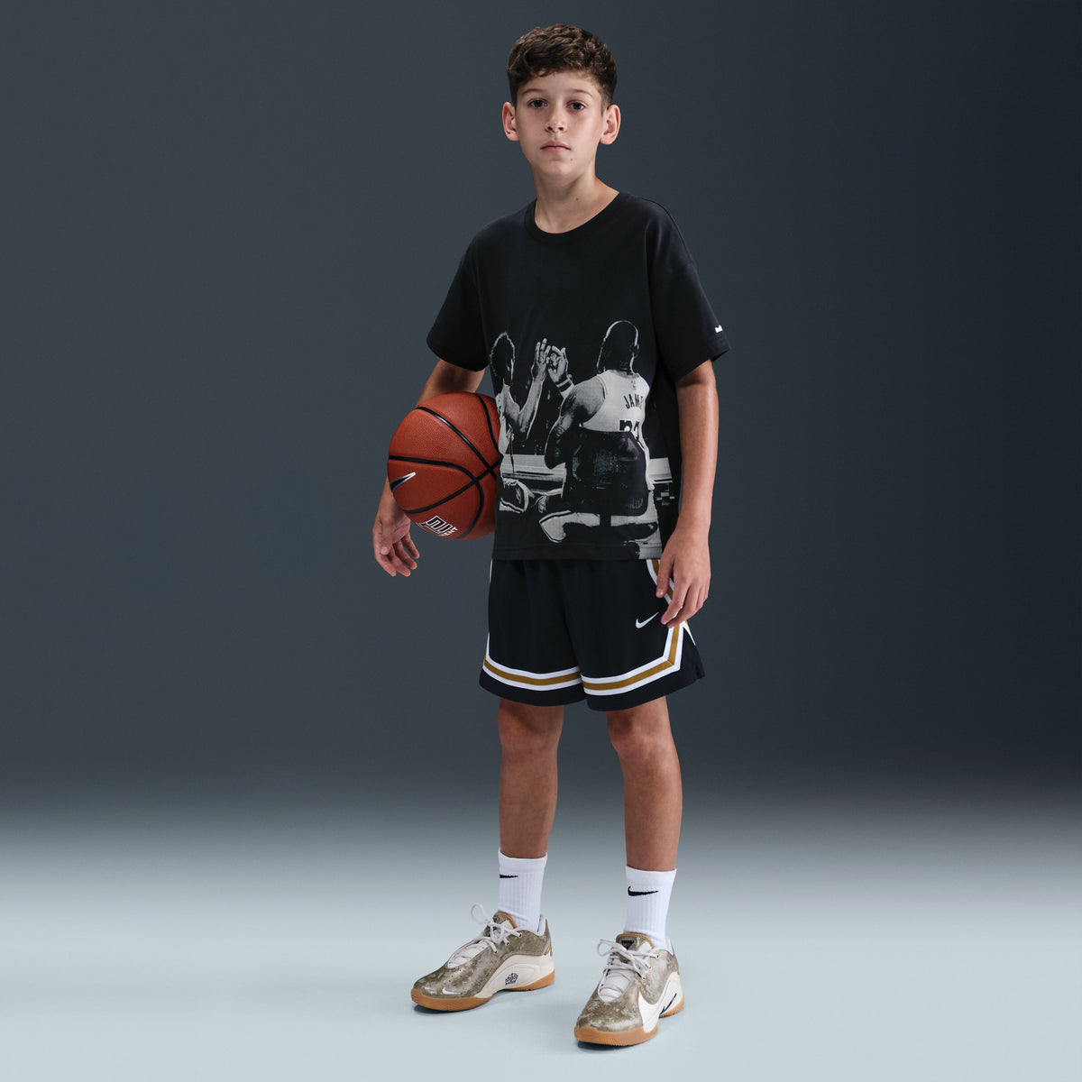 (GS) Nike LeBron 'Chosen One' Max90 T-Shirt 'Off-Noir' IM6657-045