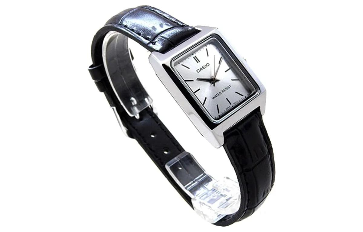 CASIO Female DRESS Japan / South Korea Fashion Quartz Black Analog LTP-V007L-7E1