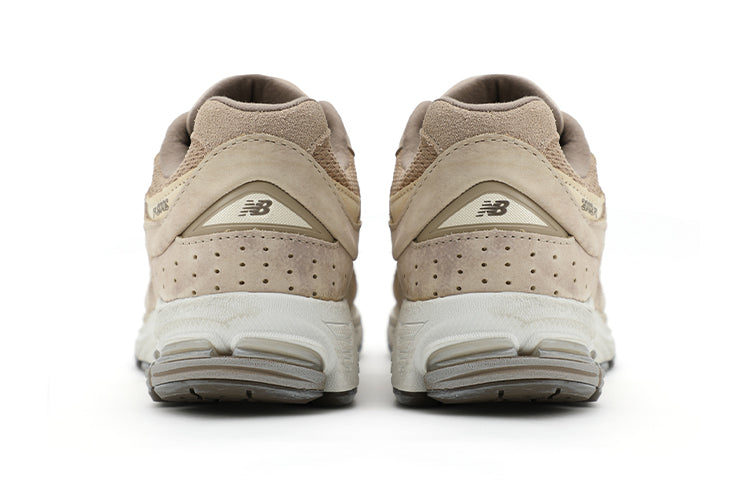 New Balance 2002R M2002RID