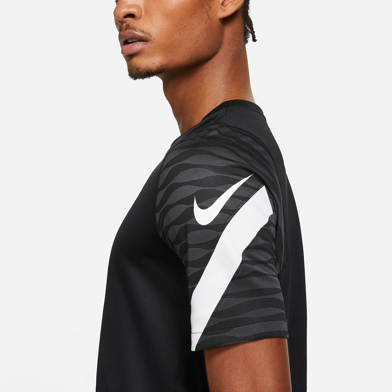 Nike Dri-Fit Strike Soccer T-Shirt 'Black' CW5845-010