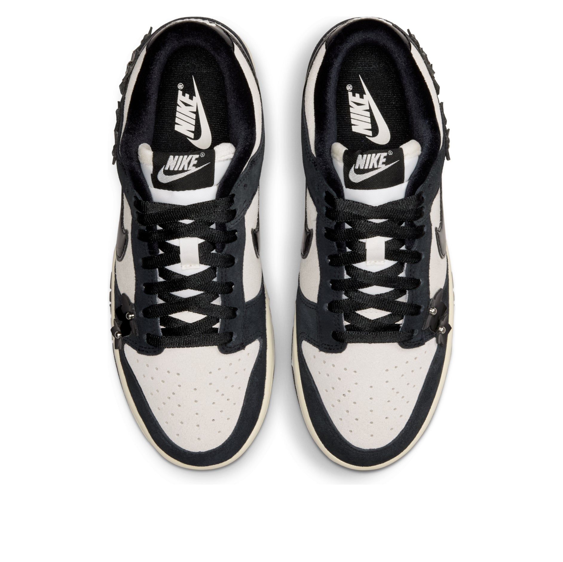 (WMNS) Nike Dunk Low SE 'Florette Black White' IV4726-002