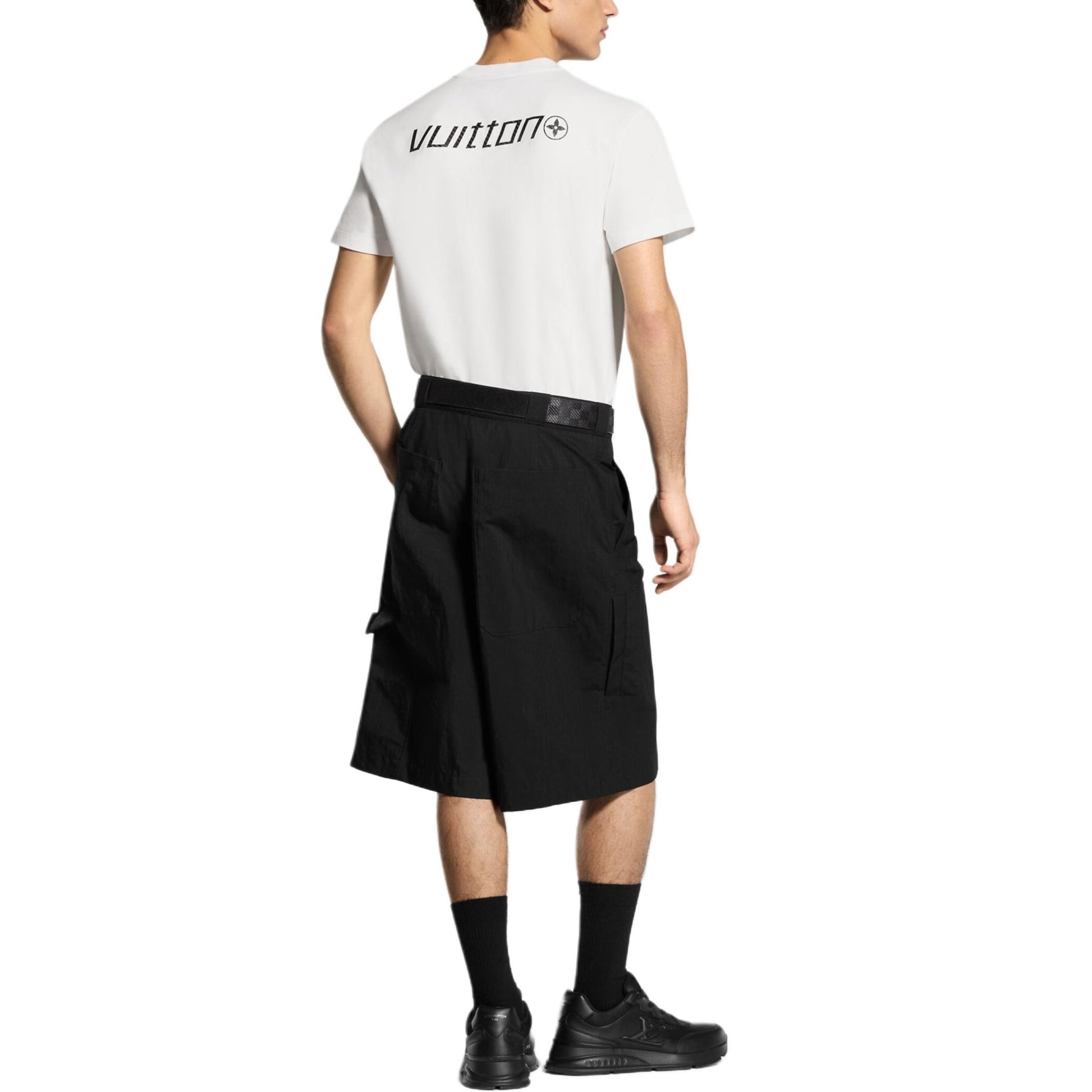 LOUIS VUITTON SS26 Printed Signature T-Shirts 1AJRDB