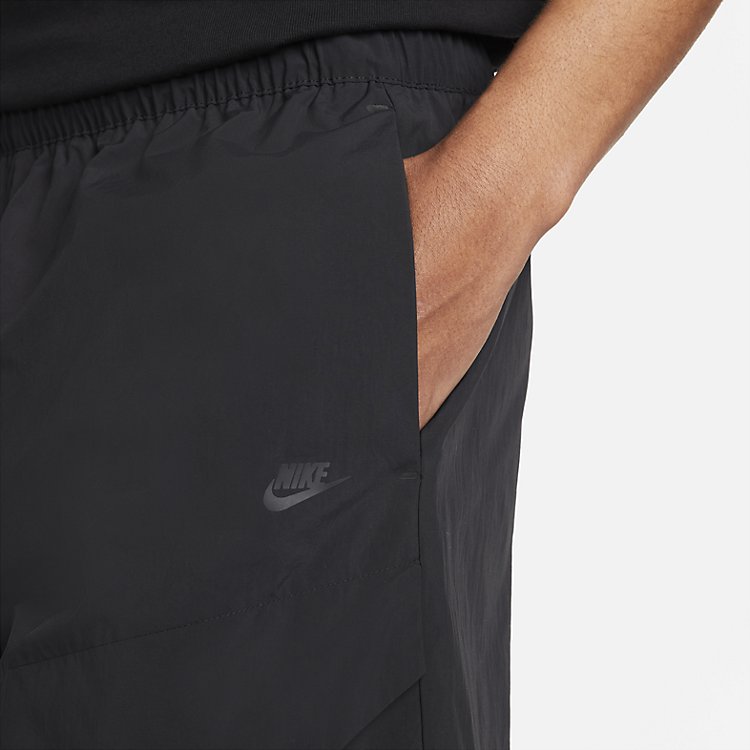Nike Sportswear Tech Pack Woven Unlined Cargo Shorts 'Black' DM5592-010