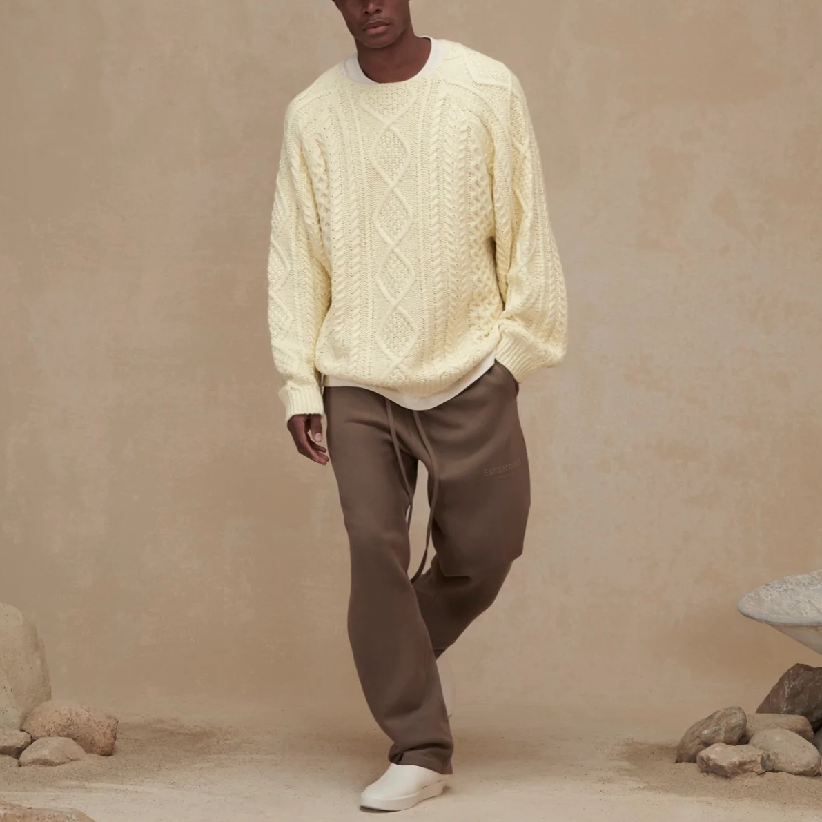 Fear of God Essentials FW22 Relaxed Sweatpant Wood FOG-FW22-410