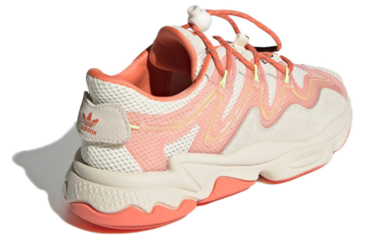 (WMNS) adidas Ozweego Plus 'Cream Semi Coral' H01568