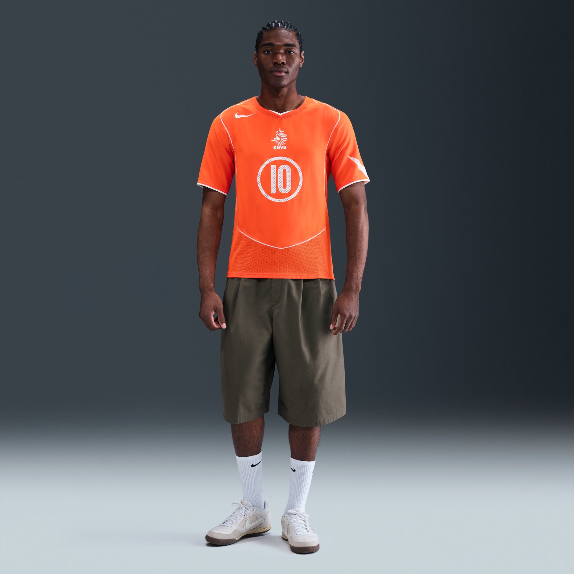 Nike x Ruud van Nistelrooy Netherlands 2004 Total 90 Reissue Jersey 'Orange Black' IF2942-819