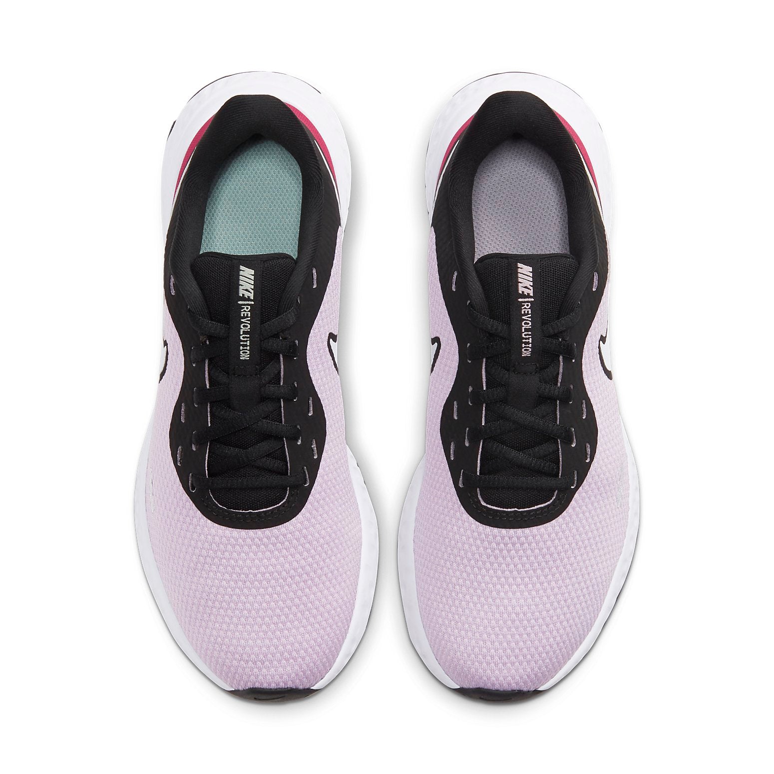 (WMNS) Nike Revolution 5 'Valentines Day' BQ3207-501