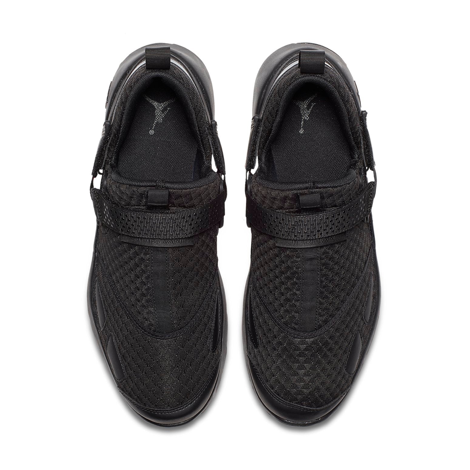 Air Jordan Trunner LX 'Triple Black' 897992-020