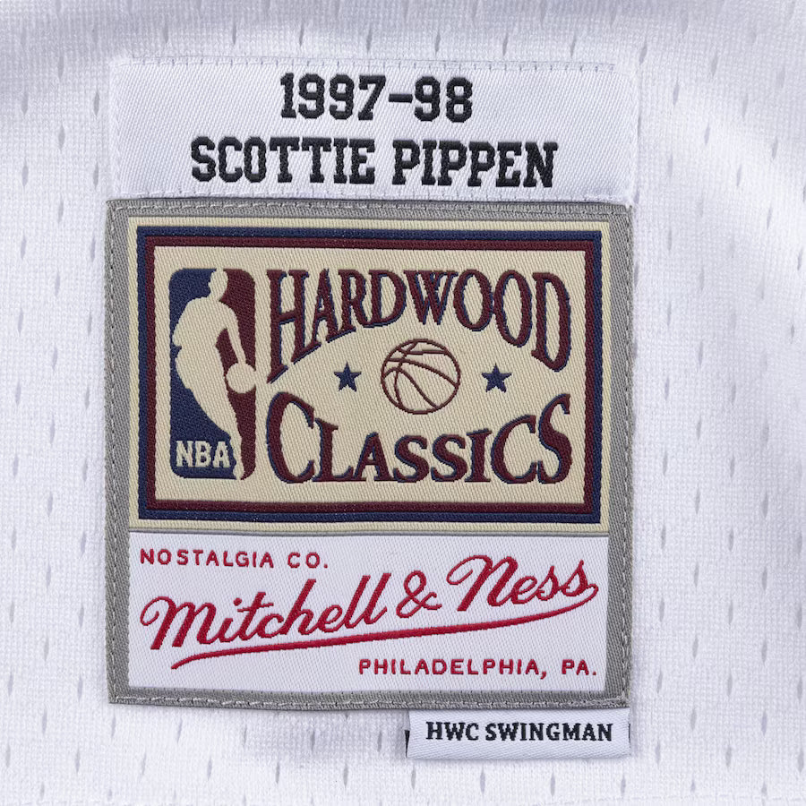 Mitchell & Ness x NBA Bulls 1997-98 Swingman Jersey 'Scottie Pippen 33' BA84SL-CBU-W-C8O