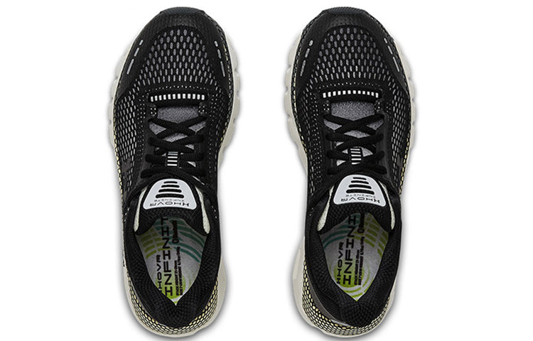 (WMNS) Under Armour HOVR Infinite 'Black White' 3021396-001