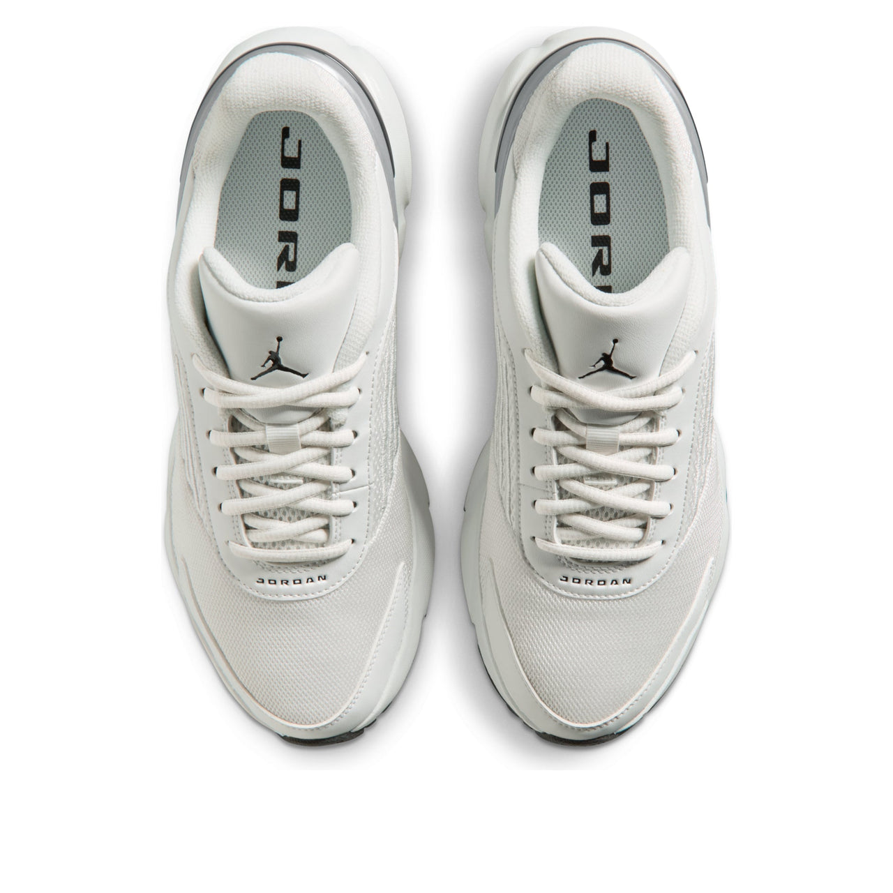 (WMNS) Air Jordan Trunner Flow 'Summit White Metallic Silver' IQ0701-101