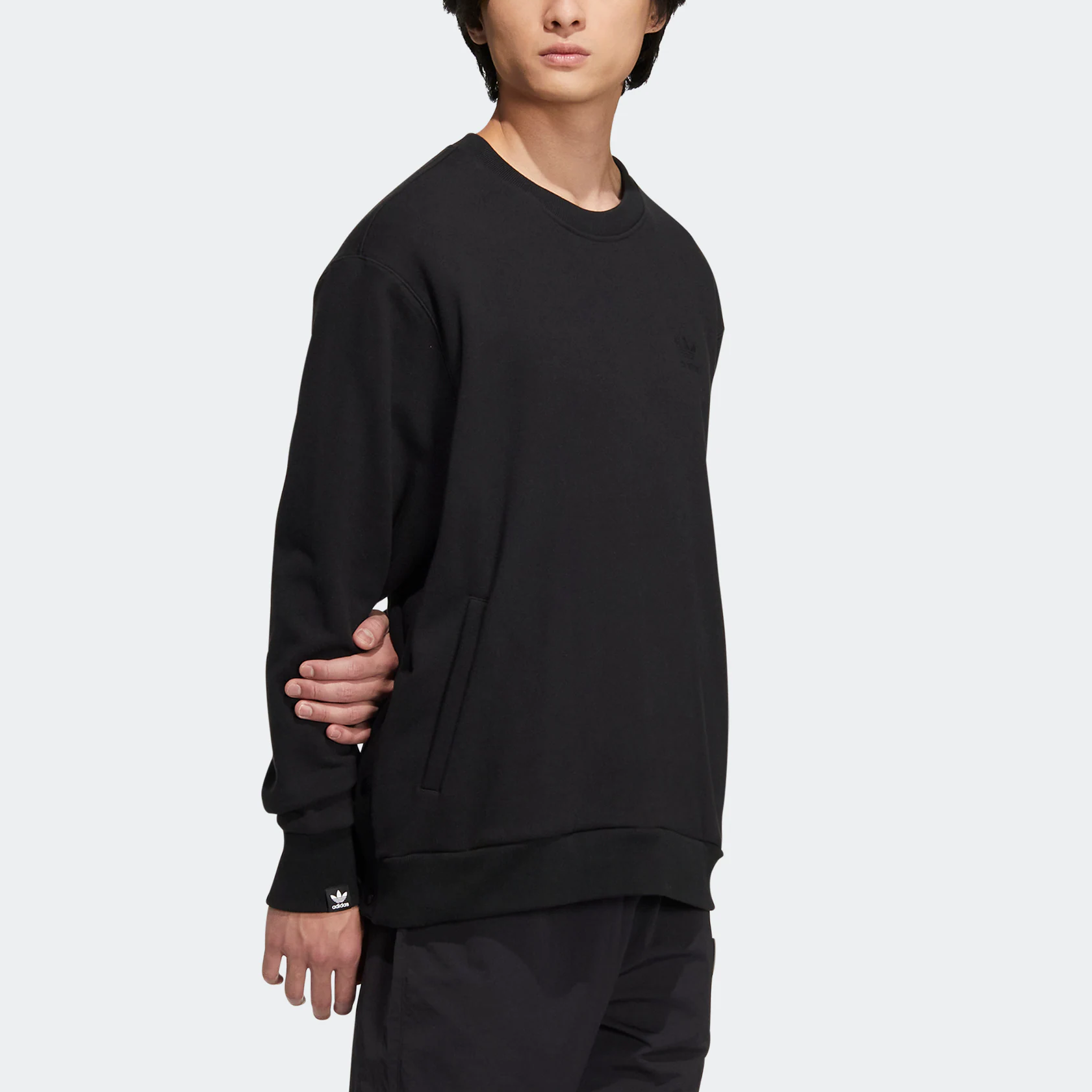 adidas originals Crewneck 'Black' IC8144