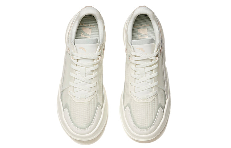 (WMNS) ANTA Skateboarding Series Sneakers 'Ivory with Pale Green' 922128820-4