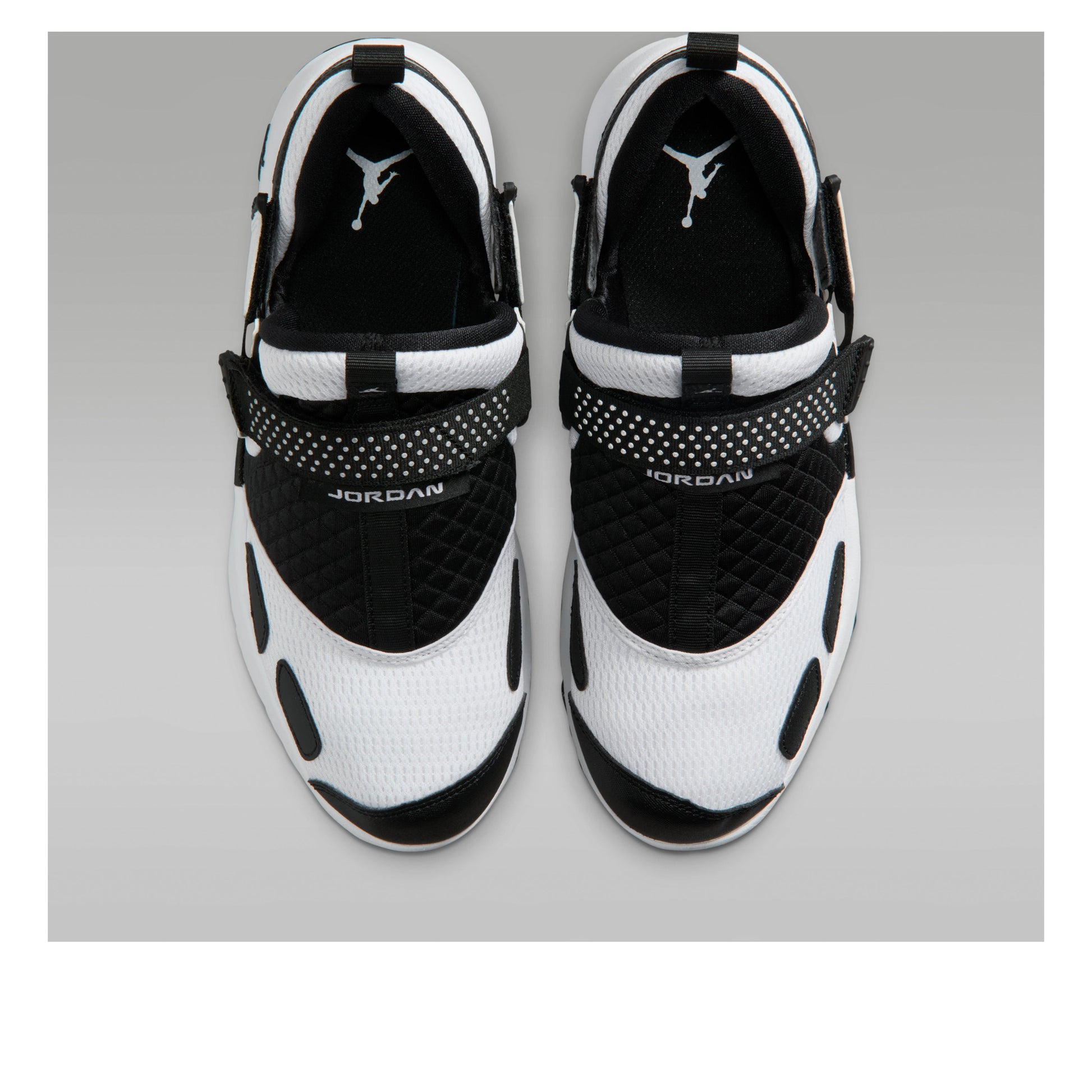 (WMNS) Air Jordan Trunner LX 'Black White' HQ2164-100