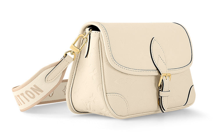 LOUIS VUITTON Diane Grained Cow Leather Baguette Bag Crossbody Bag Handbag Shoulder Bag Women's Beige
