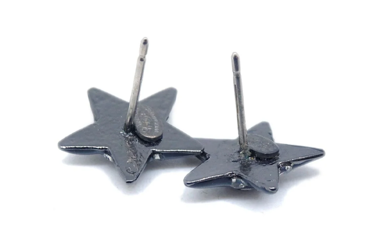 CHANEL 2003 CC embossed Rhinestone embellished Star Stud Earrings