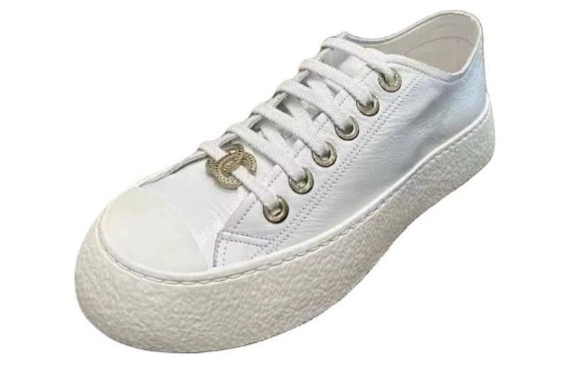CHANEL 24S Low-Top Skateboard Shoes Women's White